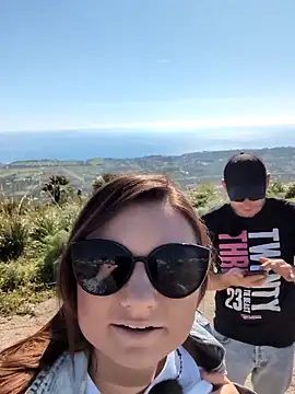 Samira-Summer online show from February 2026 09:18:02 AM