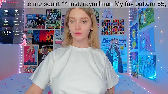 Snapshot of AliceMilman chatting on December 2024 11:41:02 AM AliceMilman online show from December 2024 11:41:02 AM