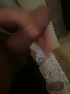 Snapshot of naughtyukcouple chatting on February 2026 11:46:01 PM naughtyukcouple online show from February 2026 11:46:01 PM