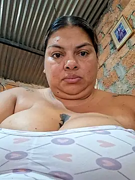 chubby sexy big tits online show from November 2025 01:11:02 PM