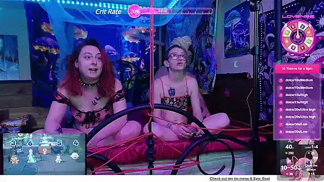 Snapshot of Stonermama666420 chatting on February 2025 04:28:02 AM Stonermama666420 online show from February 2025 04:28:02 AM