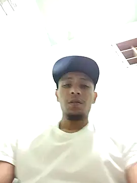 Snapshot of SiperoXxX chatting on December 2024 02:47:01 AM SiperoXxX online show from December 2024 02:47:01 AM