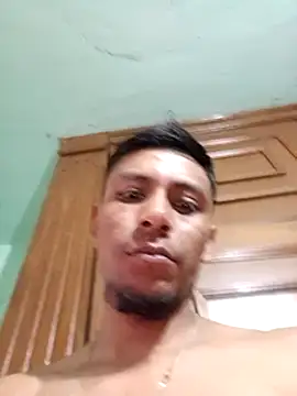 Snapshot of SiperoXxX chatting on January 2025 09:37:01 PM SiperoXxX online show from January 2025 09:37:01 PM