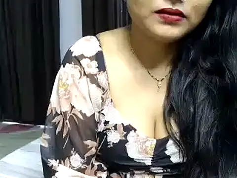 Snapshot of Hritvika chatting on April 2026 09:07:01 AM Hritvika online show from April 2026 09:07:01 AM