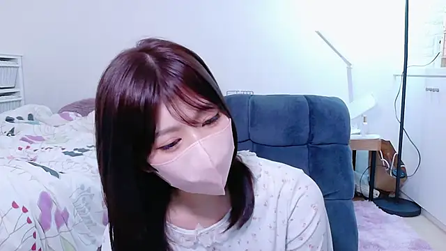 Snapshot of Runarunapi chatting on September 2025 01:12:02 PM Runarunapi online show from September 2025 01:12:02 PM