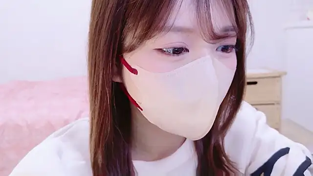 Snapshot of Runarunapi chatting on November 2025 02:10:02 AM Runarunapi online show from November 2025 02:10:02 AM