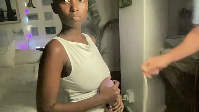 Snapshot of pamela69mike chatting on January 2025 05:30:01 PM pamela69mike online show from January 2025 05:30:01 PM