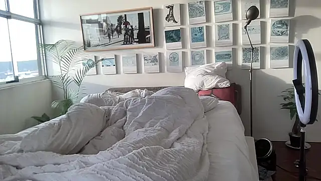 Snapshot of pamela69mike chatting on March 2025 04:49:02 AM pamela69mike online show from March 2025 04:49:02 AM