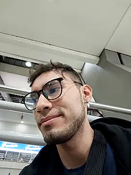 alexdesire online show from October 2025 09:01:01 AM