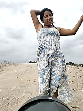 Danna-linyi online show from March 2026 08:02:01 PM