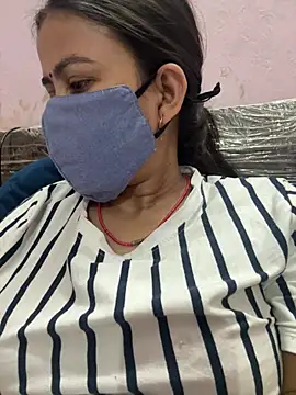 nehas online show from March 2025 01:40:02 PM