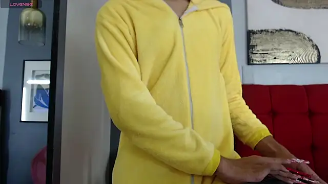  Natassia Dreams online show from January 2025 08:30:01 PM