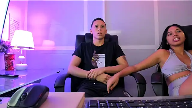 Snapshot of briambrows chatting on January 2025 03:54:02 AM briambrows online show from January 2025 03:54:02 AM