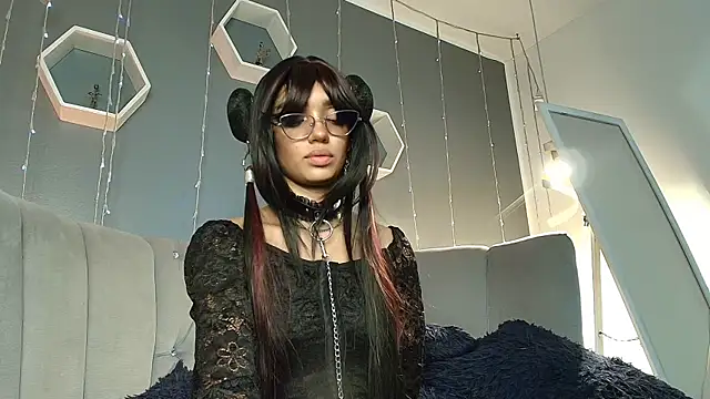 slutty venus online show from January 2025 11:43:01 PM