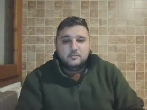 Snapshot of _revianzip1 chatting on January 2025 07:53:02 PM  revianzip1 online show from January 2025 07:53:02 PM