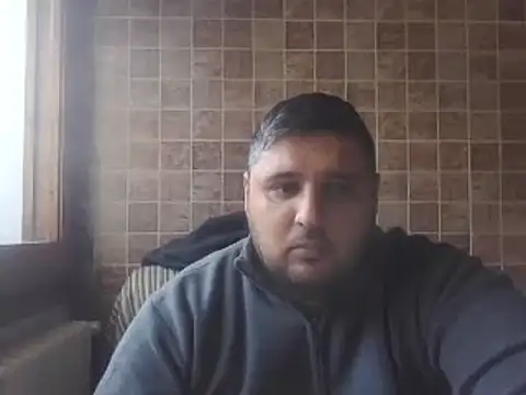 Snapshot of _revianzip1 chatting on January 2025 01:10:02 PM  revianzip1 online show from January 2025 01:10:02 PM