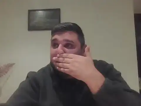 Snapshot of _revianzip1 chatting on January 2025 07:59:02 PM  revianzip1 online show from January 2025 07:59:02 PM