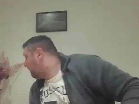 Snapshot of _revianzip1 chatting on January 2025 11:51:01 PM  revianzip1 online show from January 2025 11:51:01 PM