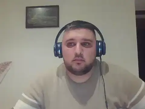 Snapshot of _revianzip1 chatting on January 2025 09:58:01 PM  revianzip1 online show from January 2025 09:58:01 PM