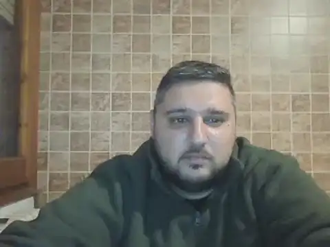 Snapshot of _revianzip1 chatting on February 2025 08:57:01 PM  revianzip1 online show from February 2025 08:57:01 PM