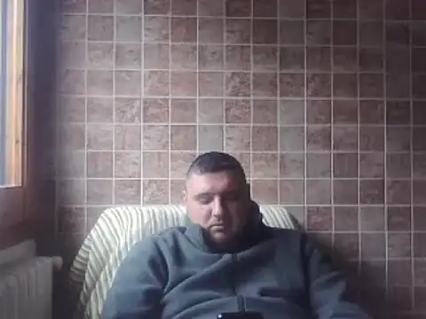 Snapshot of _revianzip1 chatting on February 2025 11:49:01 AM  revianzip1 online show from February 2025 11:49:01 AM