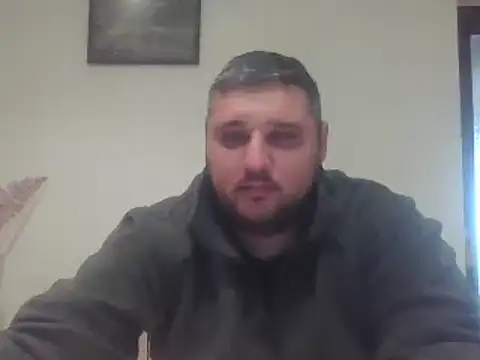 Snapshot of _revianzip1 chatting on February 2025 03:37:02 PM  revianzip1 online show from February 2025 03:37:02 PM