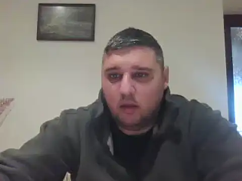 Snapshot of _revianzip1 chatting on March 2025 11:06:01 AM  revianzip1 online show from March 2025 11:06:01 AM