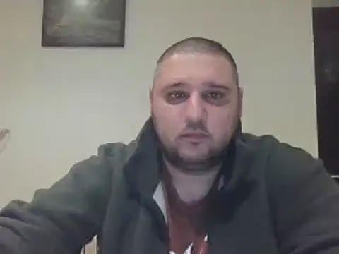 Snapshot of _revianzip1 chatting on March 2025 07:09:01 PM  revianzip1 online show from March 2025 07:09:01 PM