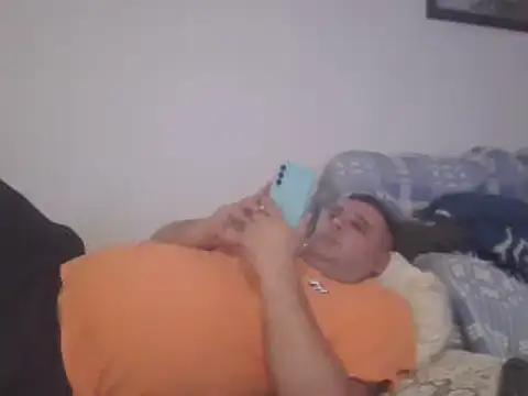 Snapshot of _revianzip1 chatting on October 2025 04:38:01 PM  revianzip1 online show from October 2025 04:38:01 PM