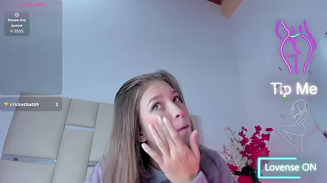 HaleyAmaya online show from November 2025 12:20:01 PM