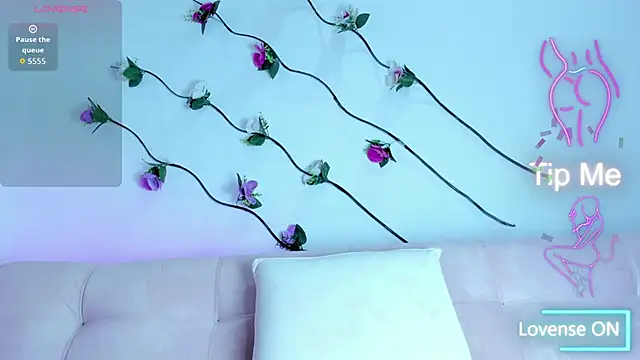 HaleyAmaya online show from December 2025 07:18:01 PM