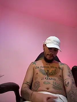 Junihn0 online show from November 2025 09:15:01 PM