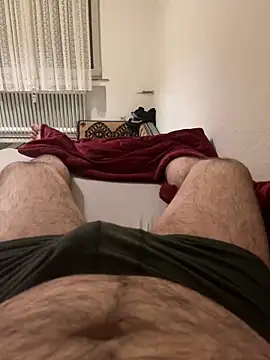 Snapshot of Loco42- chatting on January 2025 01:35:01 AM Loco42- online show from January 2025 01:35:01 AM