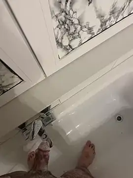 Snapshot of Loco42- chatting on March 2025 07:46:02 PM Loco42- online show from March 2025 07:46:02 PM