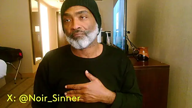 sinnernoir online show from January 2026 10:31:01 AM