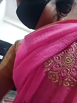 Cute-Aadhvita online show from March 2026 02:37:01 AM