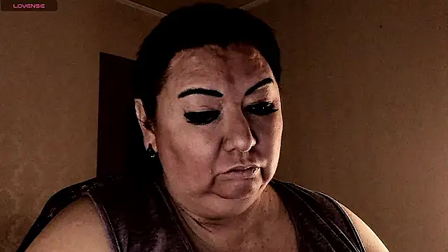 SexxyDreams1 online show from February 2026 04:00:02 AM