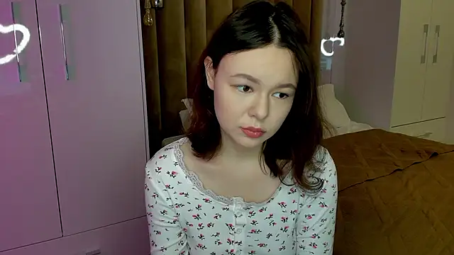 Snapshot of LovelyJane chatting on January 2025 07:03:01 AM LovelyJane online show from January 2025 07:03:01 AM