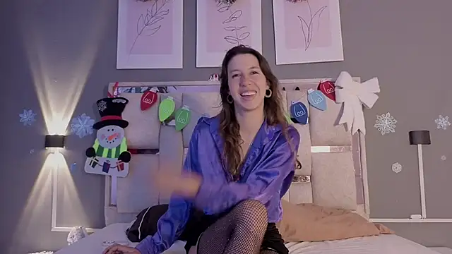 Snapshot of jolie_lov chatting on November 2025 01:33:02 PM jolie lov online show from November 2025 01:33:02 PM