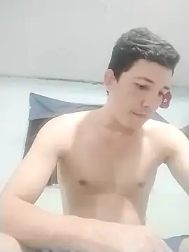 MauroFun925 online show from December 2024 11:47:02 PM