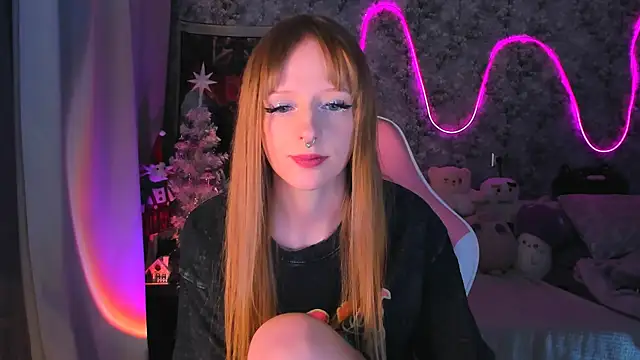 Snapshot of Inma_Lewdness chatting on December 2024 02:31:02 PM Inma Lewdness online show from December 2024 02:31:02 PM