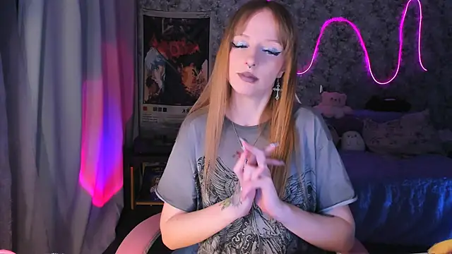 Snapshot of Inma_Lewdness chatting on February 2025 11:11:01 AM Inma Lewdness online show from February 2025 11:11:01 AM