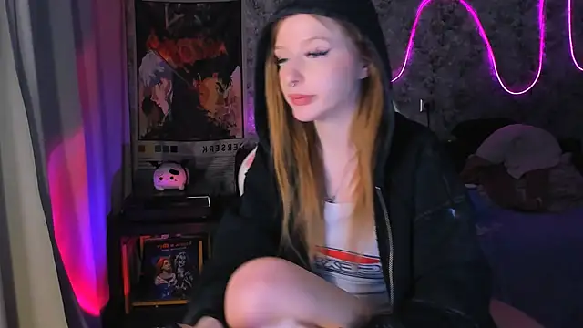 Snapshot of Inma_Lewdness chatting on March 2025 12:22:01 PM Inma Lewdness online show from March 2025 12:22:01 PM