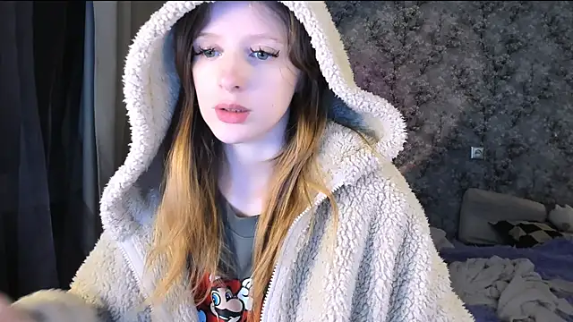 Snapshot of Inma_Lewdness chatting on September 2025 08:35:01 PM Inma Lewdness online show from September 2025 08:35:01 PM