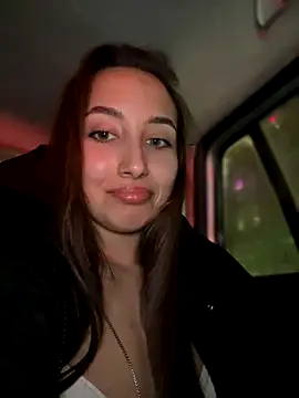 VelvetVixenI online show from December 2025 06:25:02 PM