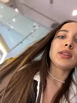 Snapshot of VelvetVixenI chatting on April 2026 04:46:02 PM VelvetVixenI online show from April 2026 04:46:02 PM