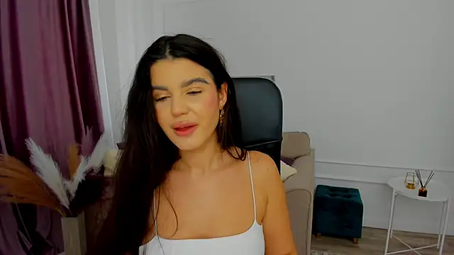 AlluringAriel online show from February 2025 06:29:01 AM