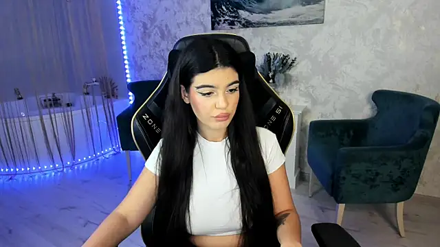 AlluringAriel online show from September 2025 02:10:01 PM