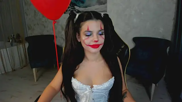 AlluringAriel online show from October 2025 07:27:01 PM