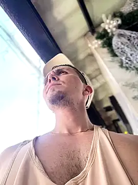 Snapshot of adam-rivera chatting on December 2025 05:00:01 PM adam-rivera online show from December 2025 05:00:01 PM